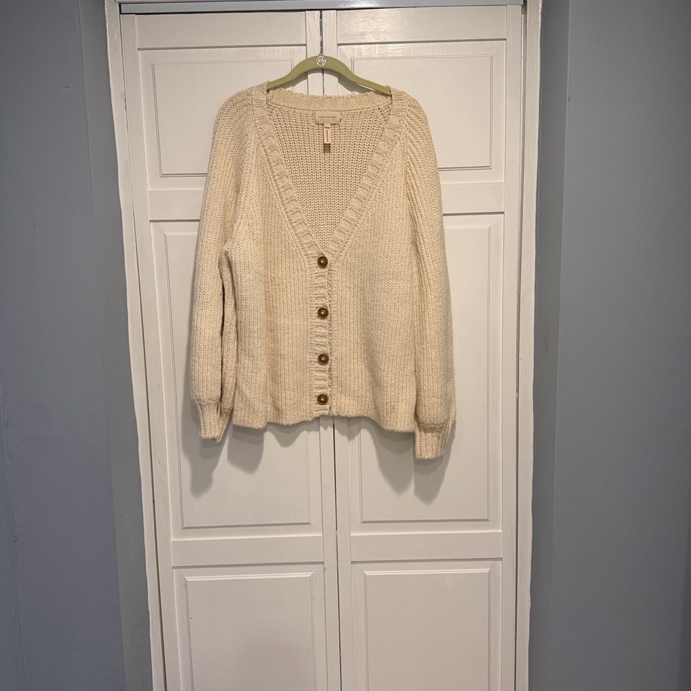 Laude the Label Chunky Cardigan Sweater